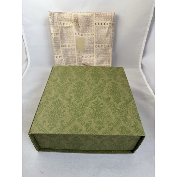 Gucci Green Brocade Brocade Magnetic Flap Gift Empty Box W/Tissue 7.5 x 7.5 x 3 - Picture 5 of 10